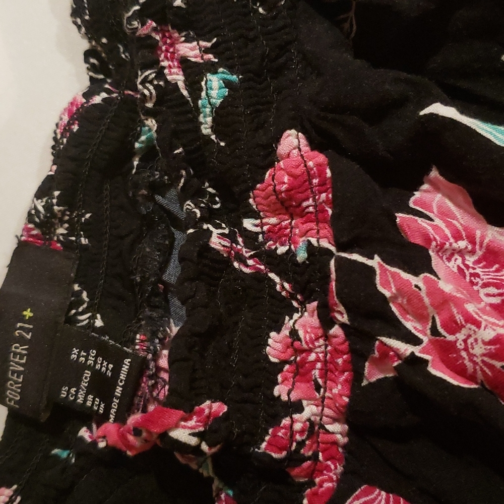 Black floral wide leg pants - Picture 2 of 3